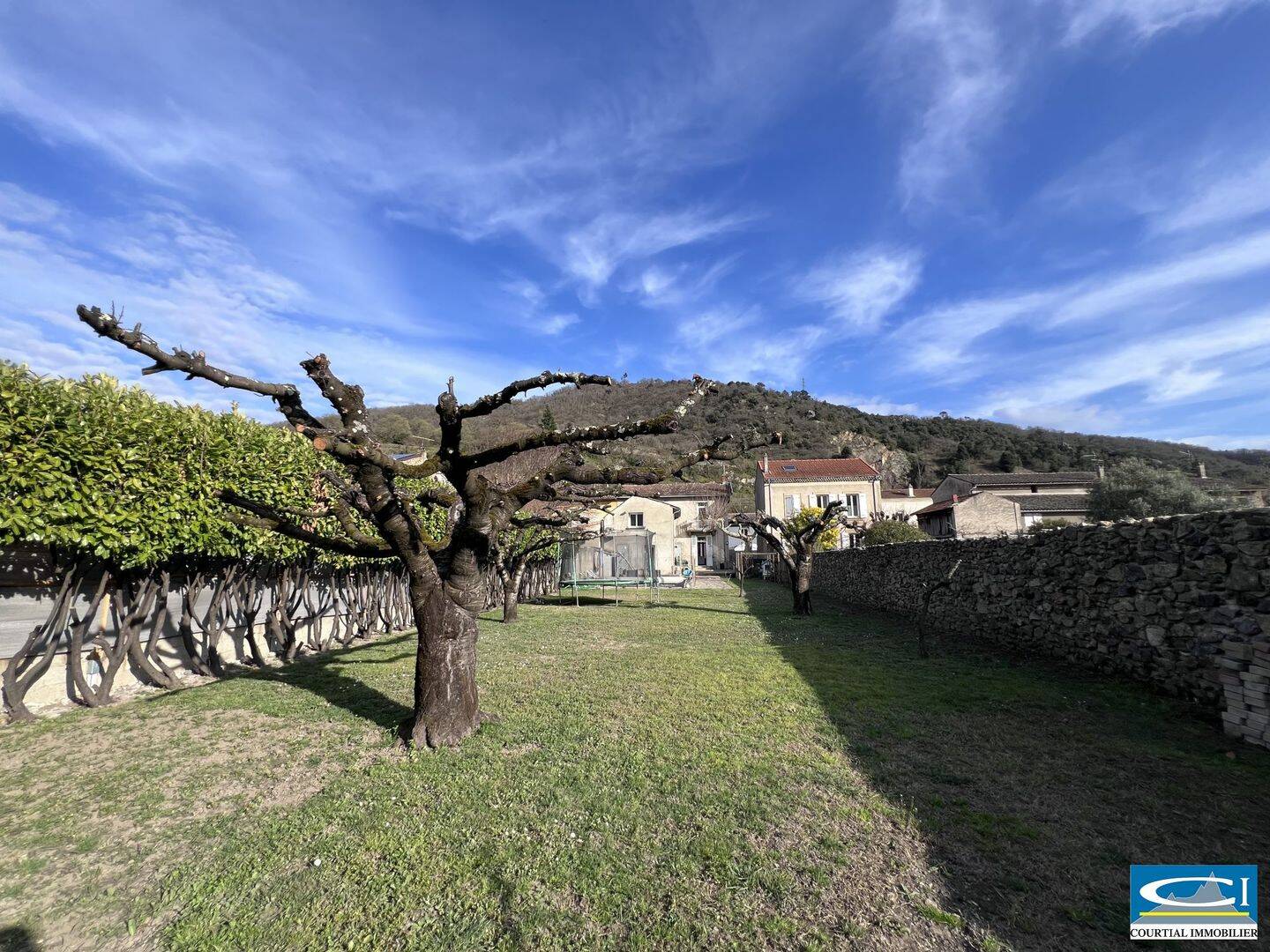 Maison 4 pièces 144 m² · à Serves-sur-Rhône · 144,4 m² · 260 000 €