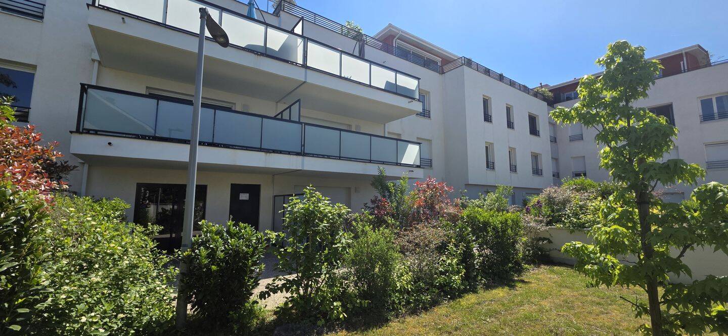 Appartement 3 pièces 62 m² · à Tignieu-Jameyzieu · 62 m² · 1 080 €