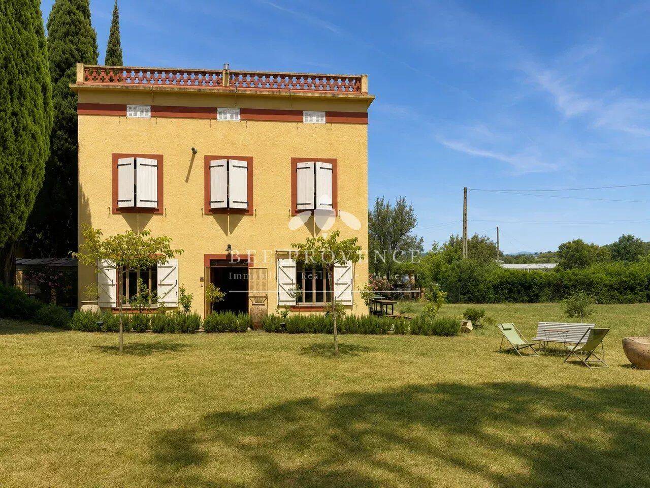 Maison 287 m² · à Carcès · 287 m² · 695 000 €