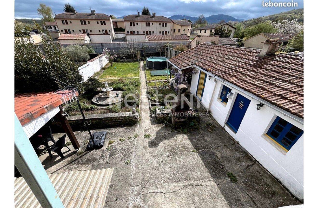 Maison 5 pièces 108 m² · à Lavelanet · 108 m² · 950 €