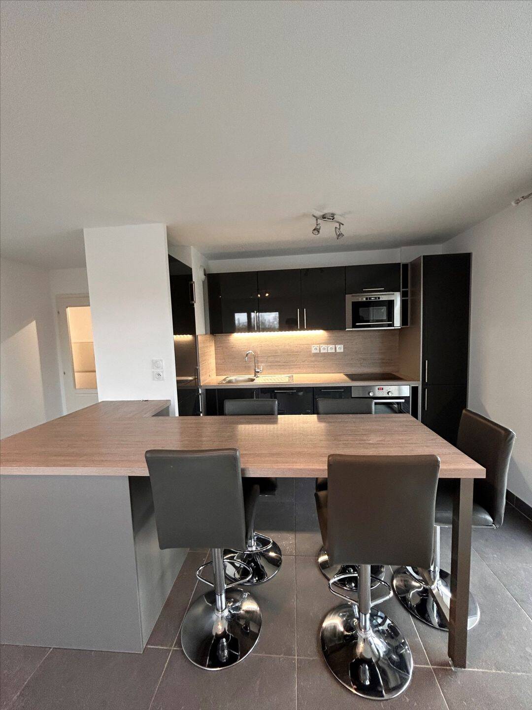 Appartement 3 pièces 67 m² · à Huningue · 67,2 m² · 972 €/mois