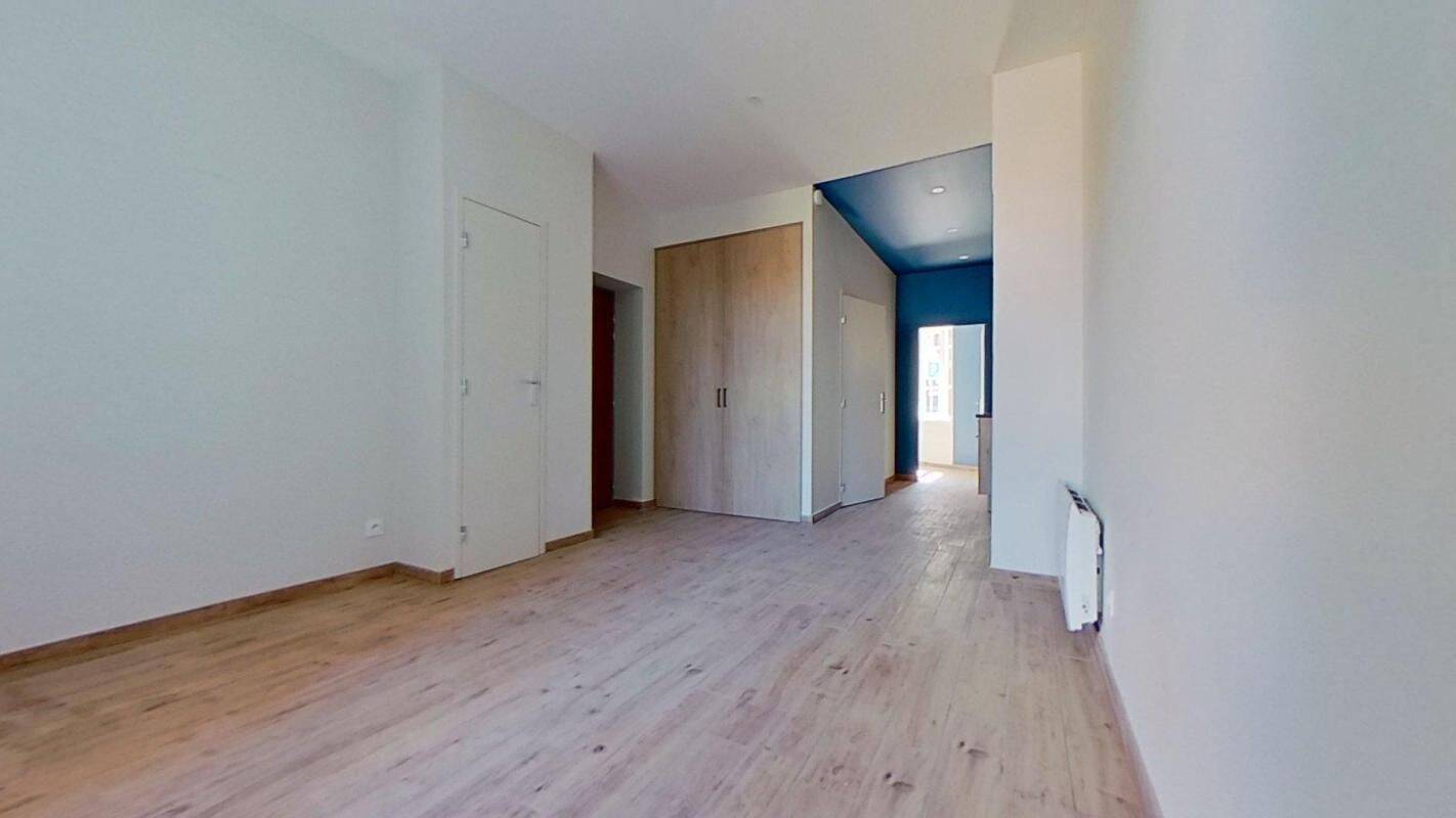 Appartement 2 pièces 32 m² · à Bron · 32 m² · 745 €