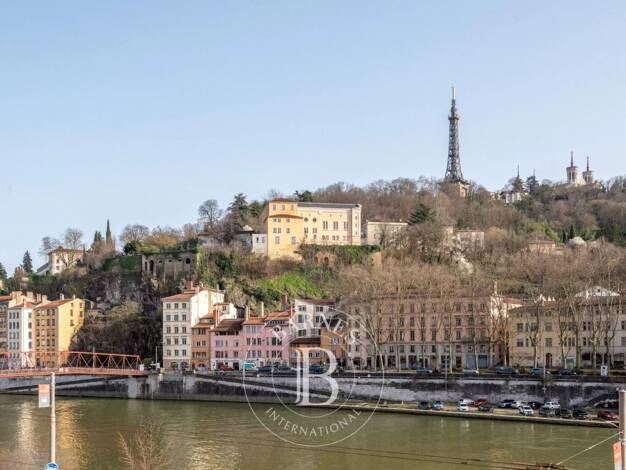 Appartement à vendre 520 000 € 2 pièces 2 chambres 84,6 m² Étage 2/8 Saint Vincent Lyon 1er arrondissement 69001