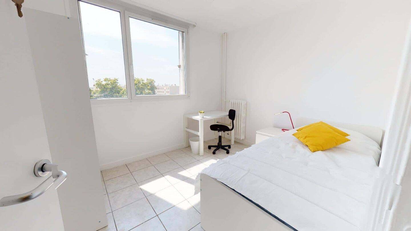 Appartement 1 pièce 15 m² · à Lyon 8ème Arrondissement · 15 m² · 500 €/mois