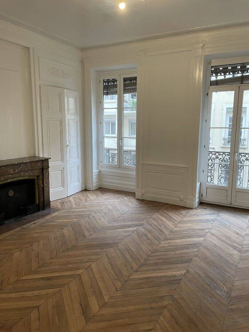 Appartement 2 pièces 48 m² · à Lyon 6ème Arrondissement · 48 m² · 1 149 €/mois