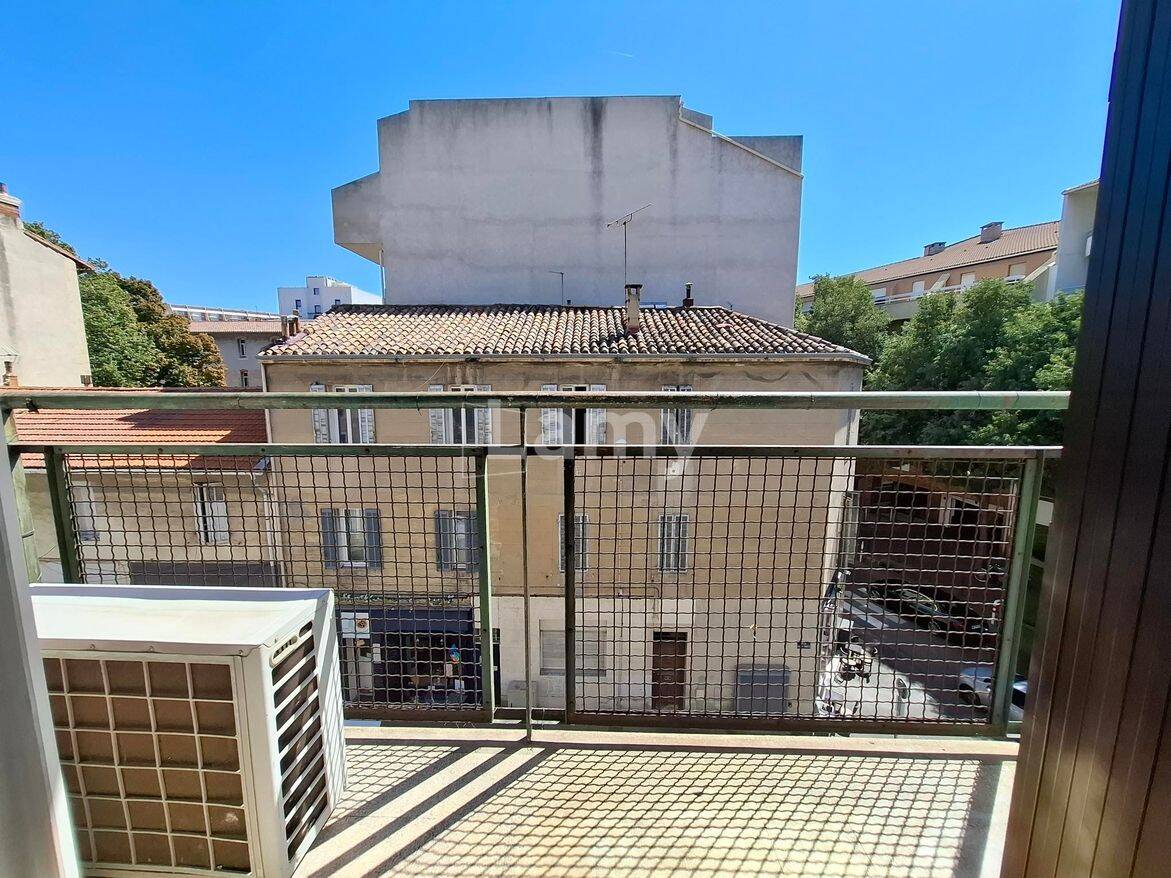 Appartement 3 pièces 63 m² · à Marseille 8ème Arrondissement · 63,3 m² · 850 €/mois