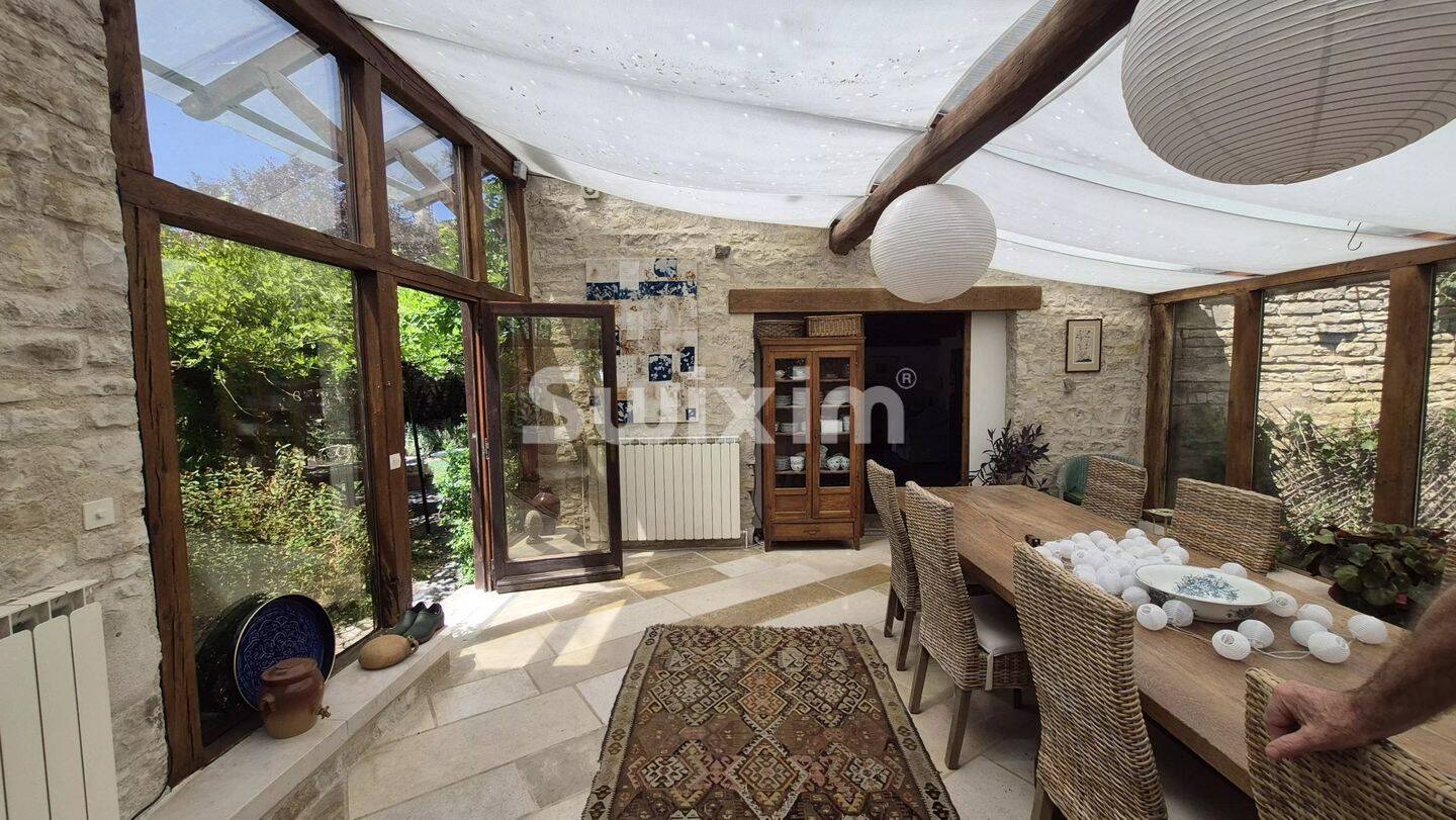 Maison 276 m² · à Noyers · 276 m² · 360 000 €