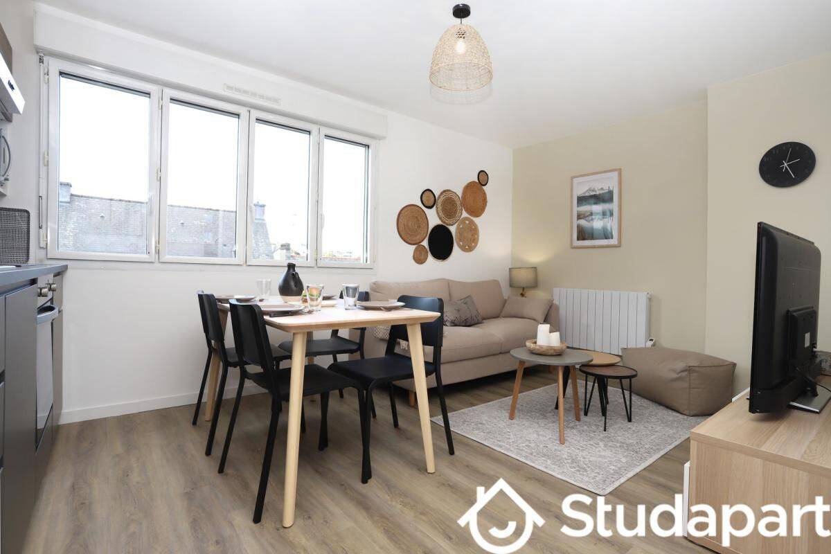 1 pièce 10 m² · à Rennes · 10 m² · 511 €