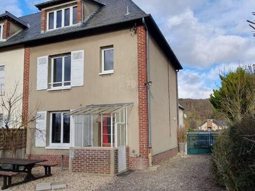 Maison à vendre 145 040 € 3 pièces 2 chambres 71 m² 325 m² de terrain Pont-Audemer 27500