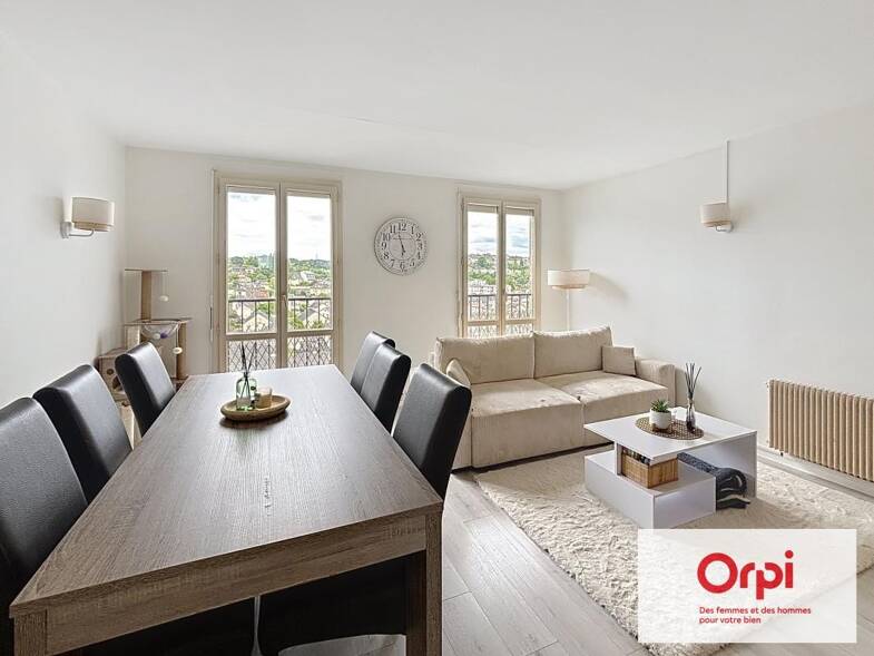 Appartement à vendre 135 000 € 3 pièces 2 chambres 63,3 m² 9 étages Caserne Brive-la-Gaillarde 19100