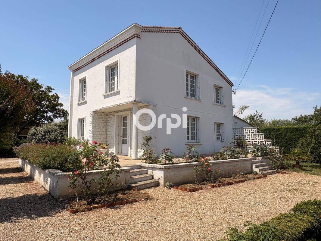 Maison 6 pièces 136 m² · à Marennes-Hiers-Brouage · 136 m² · 253 950 €