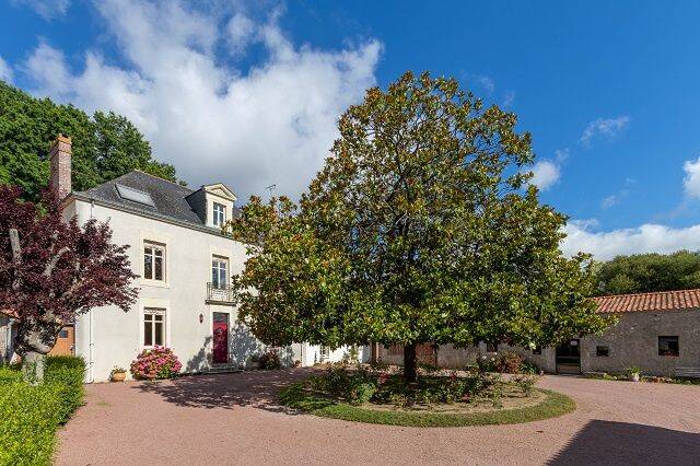 Maison 10 pièces 478 m² · à Haute-Goulaine · 478 m² · 1 492 000 €