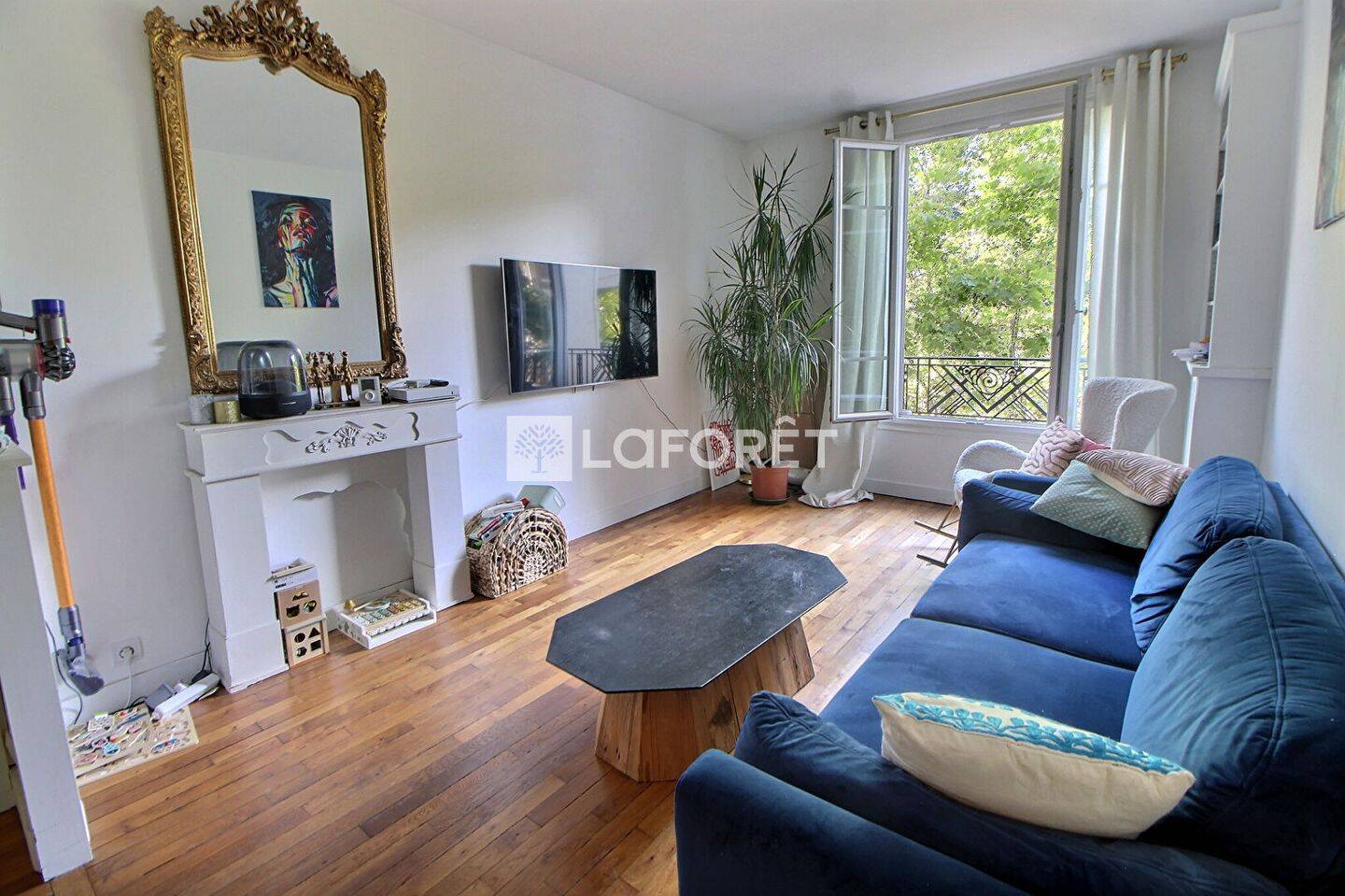 Appartement 3 pièces 52 m² · à Suresnes · 52 m² · 373 000 €