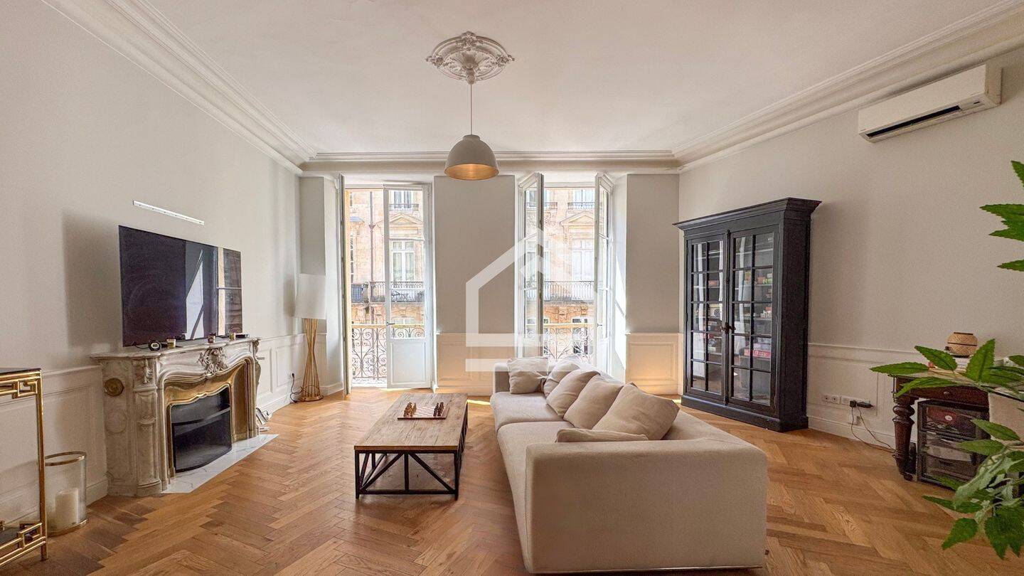 Appartement 5 pièces 160 m² · à Bordeaux · 160 m² · 724 500 €