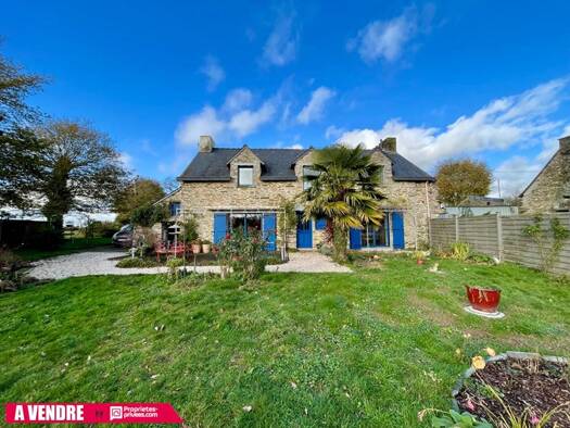 Maison à vendre 350 000 € 7 pièces 4 chambres 160 m² 2 900 m² de terrain Carentoir 56910