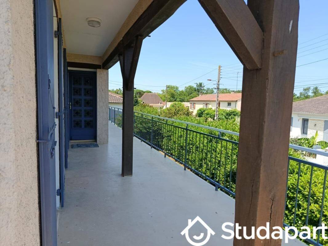 1 pièce 10 m² · à Bergerac · 10 m² · 400 €