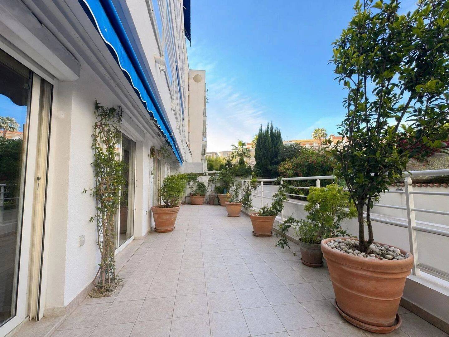 Appartement 4 pièces 75 m² · à Cannes · 75,4 m² · 855 000 €