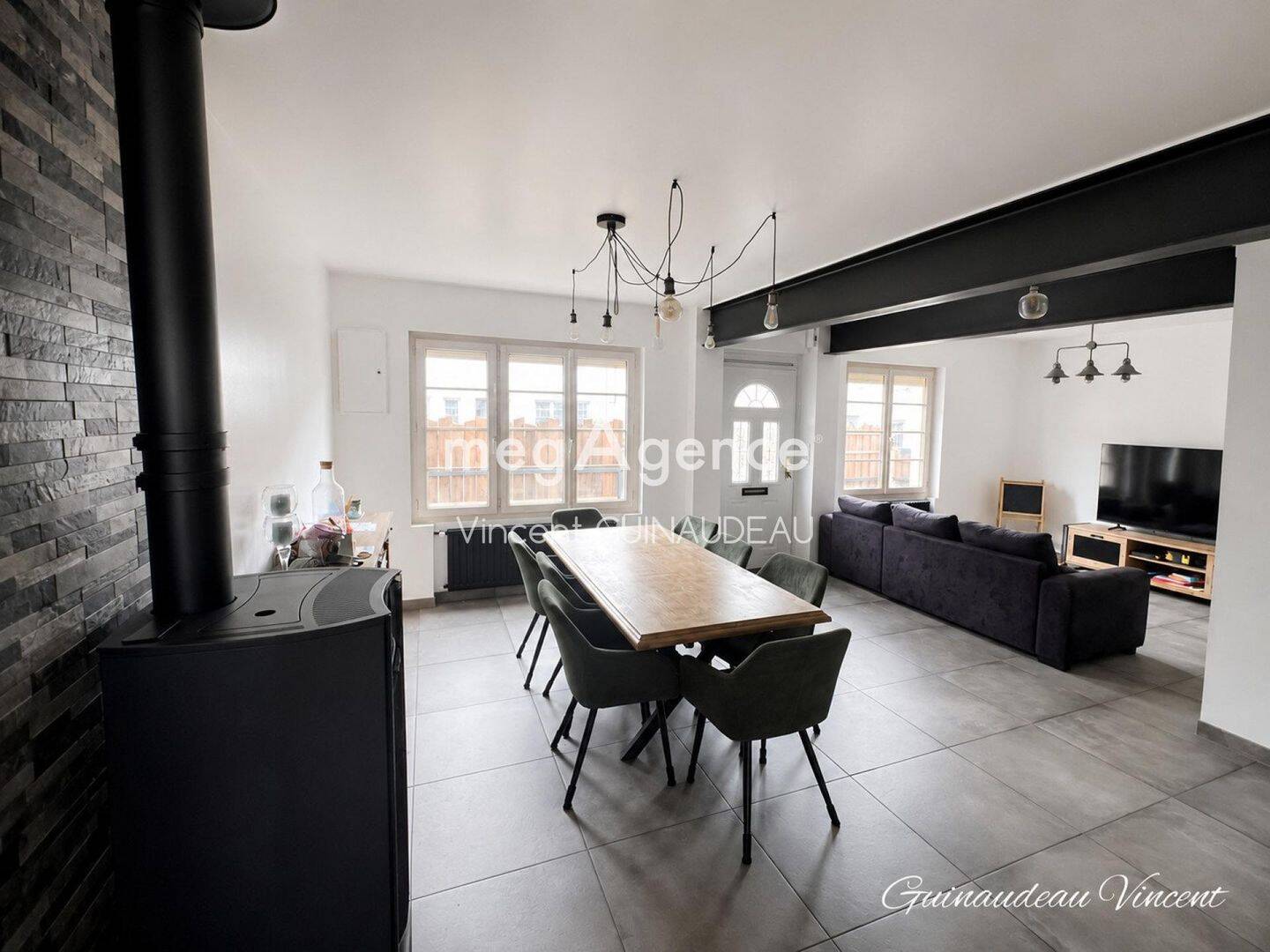 Maison 5 pièces 118 m² · à Cholet · 118 m² · 263 000 €