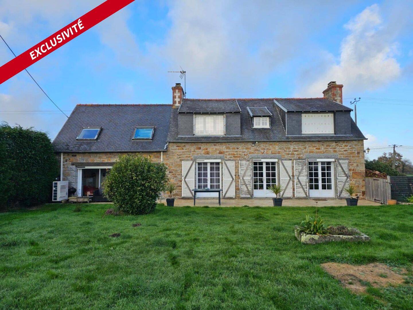 Maison 6 pièces 130 m² · à Cavan · 130 m² · 220 000 €