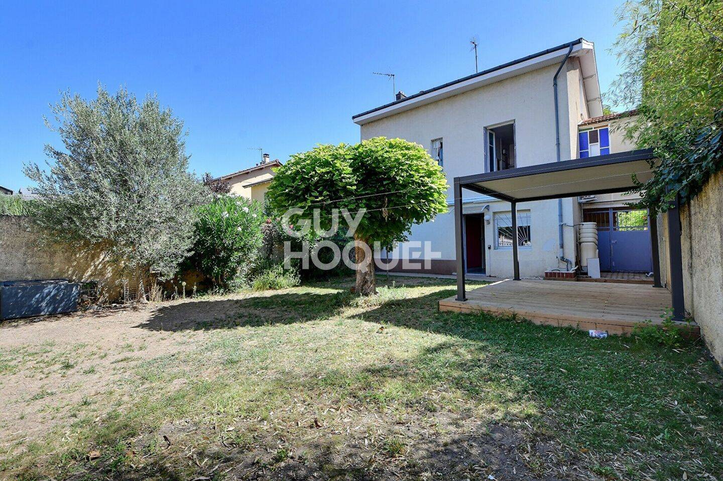 Maison 5 pièces 120 m² · à Bron · 120 m² · 580 000 €