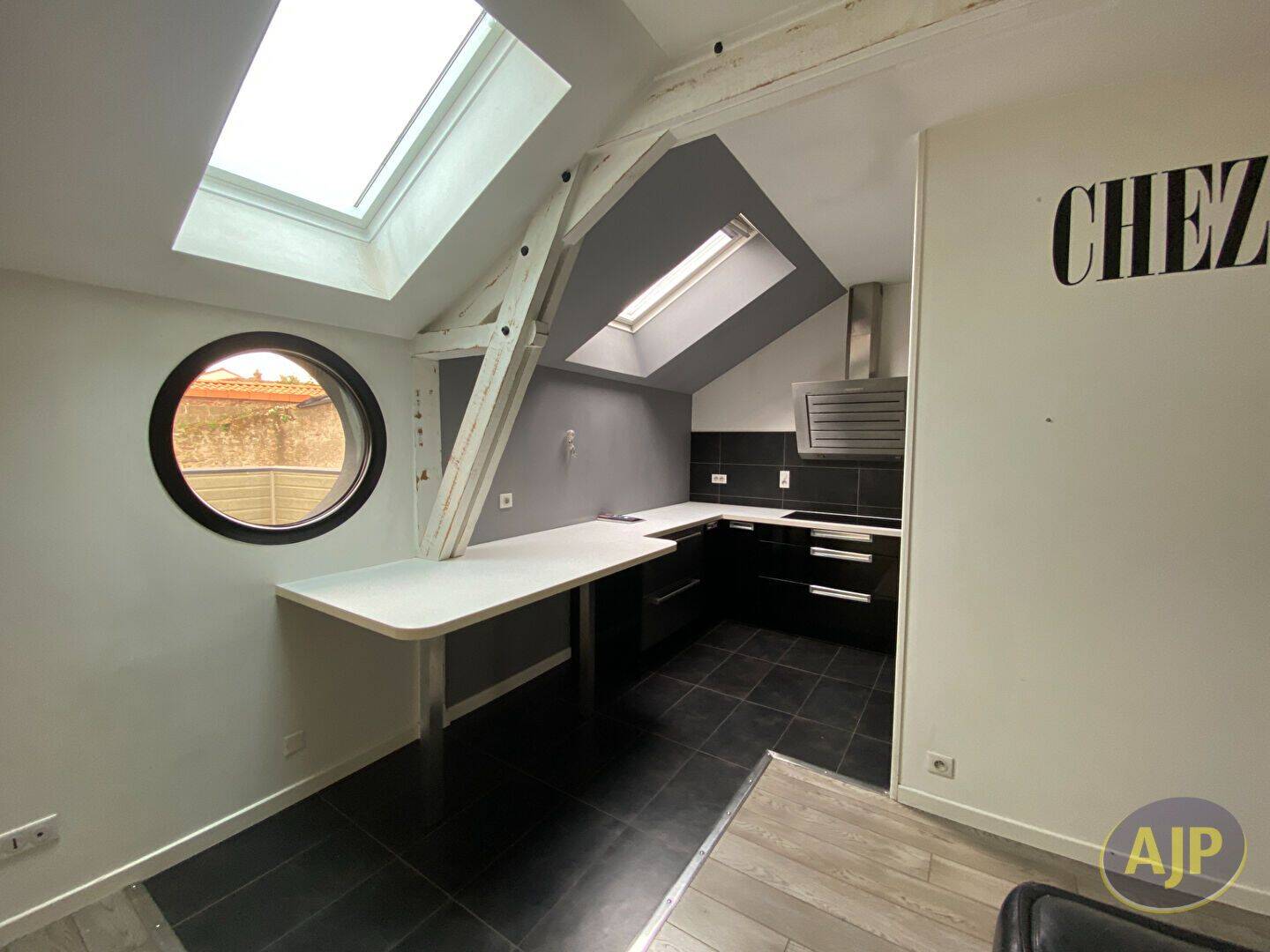 Appartement 4 pièces 66 m² · à Vallet · 65,8 m² · 900 €