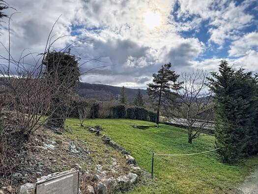 Terrain constructible à vendre 120 000 € 475 m² de terrain Injoux-Génissiat 01200