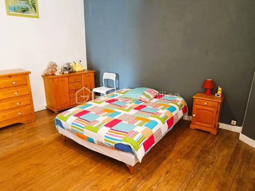 Immeuble à vendre 180 000 € 245 m² Saint-Christoly-de-Blaye 33920