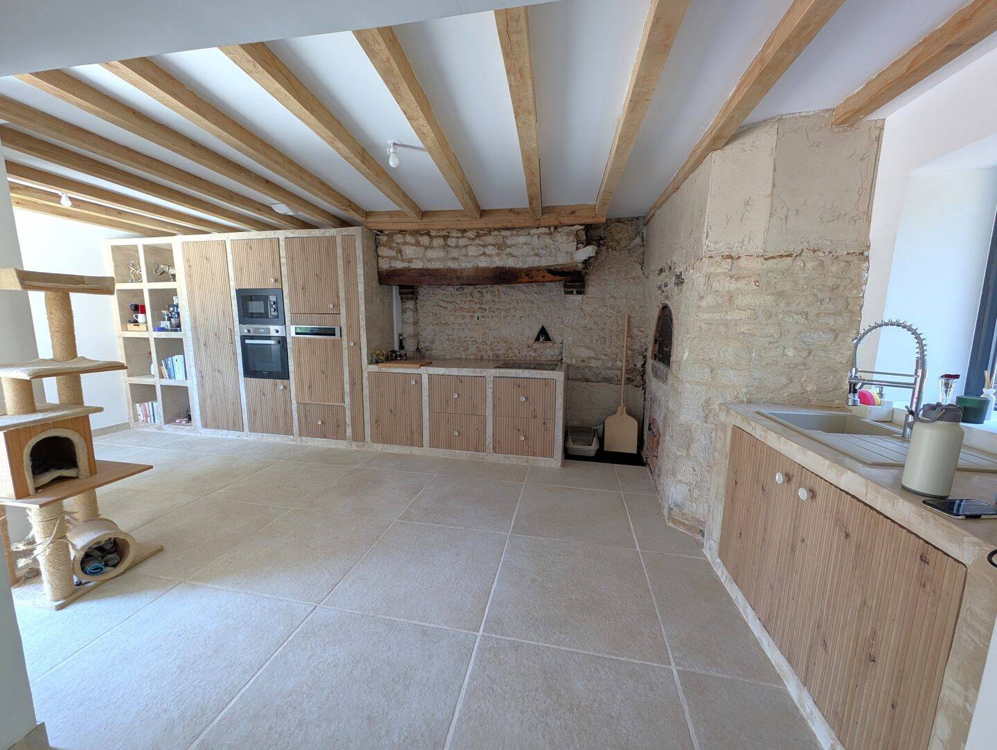Maison 5 pièces 158 m² · à Merry-la-Vallée · 157,5 m² · 169 900 €