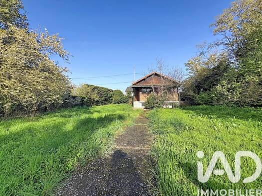 Maison à vendre 390 000 € 3 pièces 2 chambres 50 m² 846 m² de terrain Tassin le Bourg Tassin-la-Demi-Lune 69160