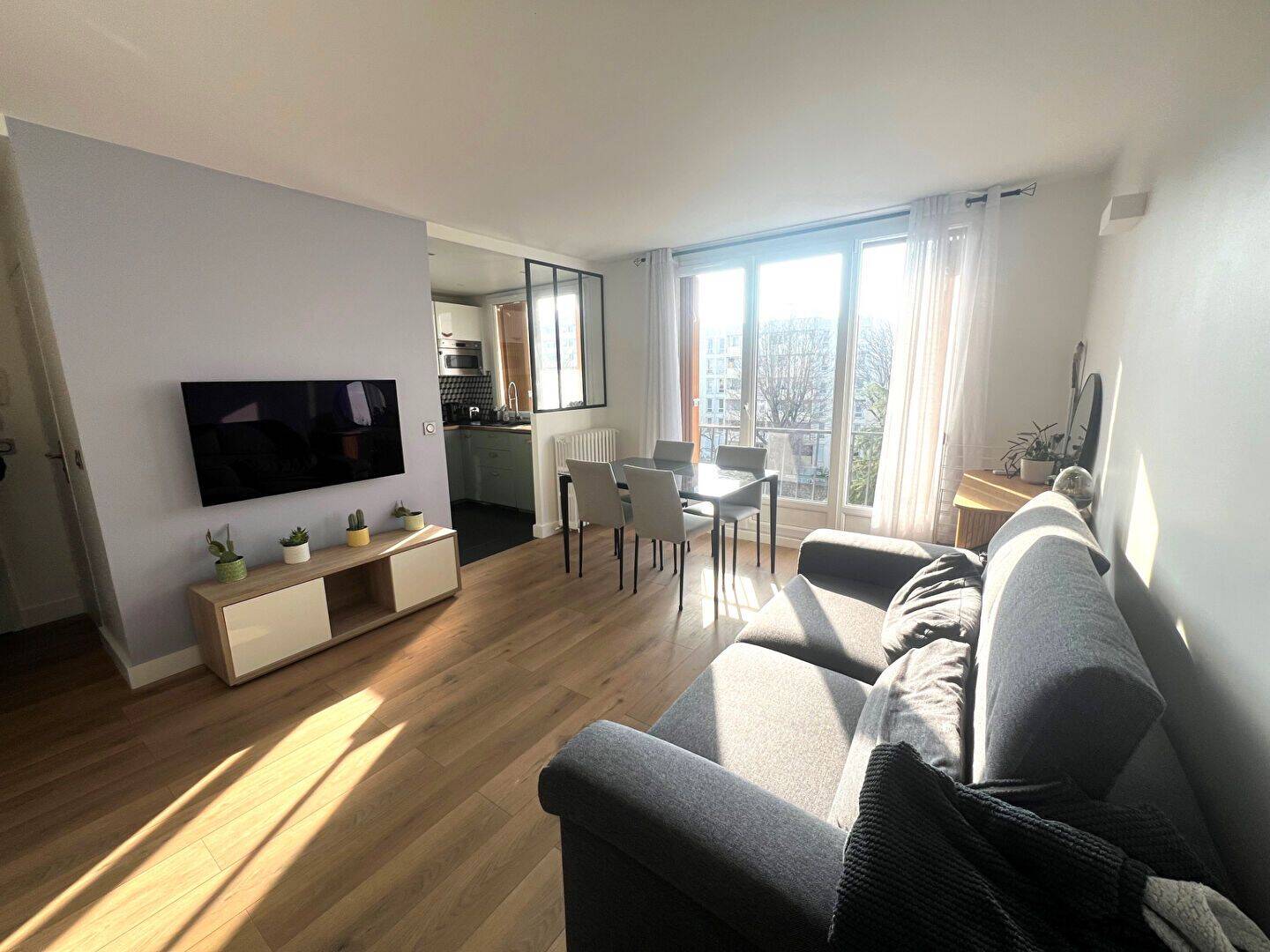 Appartement 3 pièces 55 m² · à La Garenne-Colombes · 54,7 m² · 1 435 €/mois