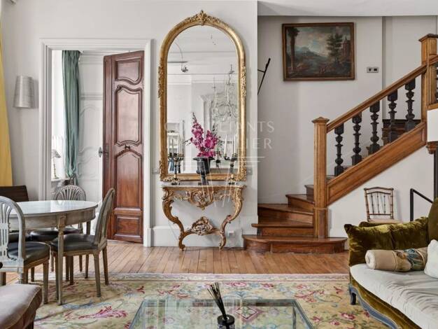 Appartement à vendre 1 680 000 € 4 pièces 2 chambres 111,9 m² RDC/4 Archives Paris 3ème arrondissement 75003