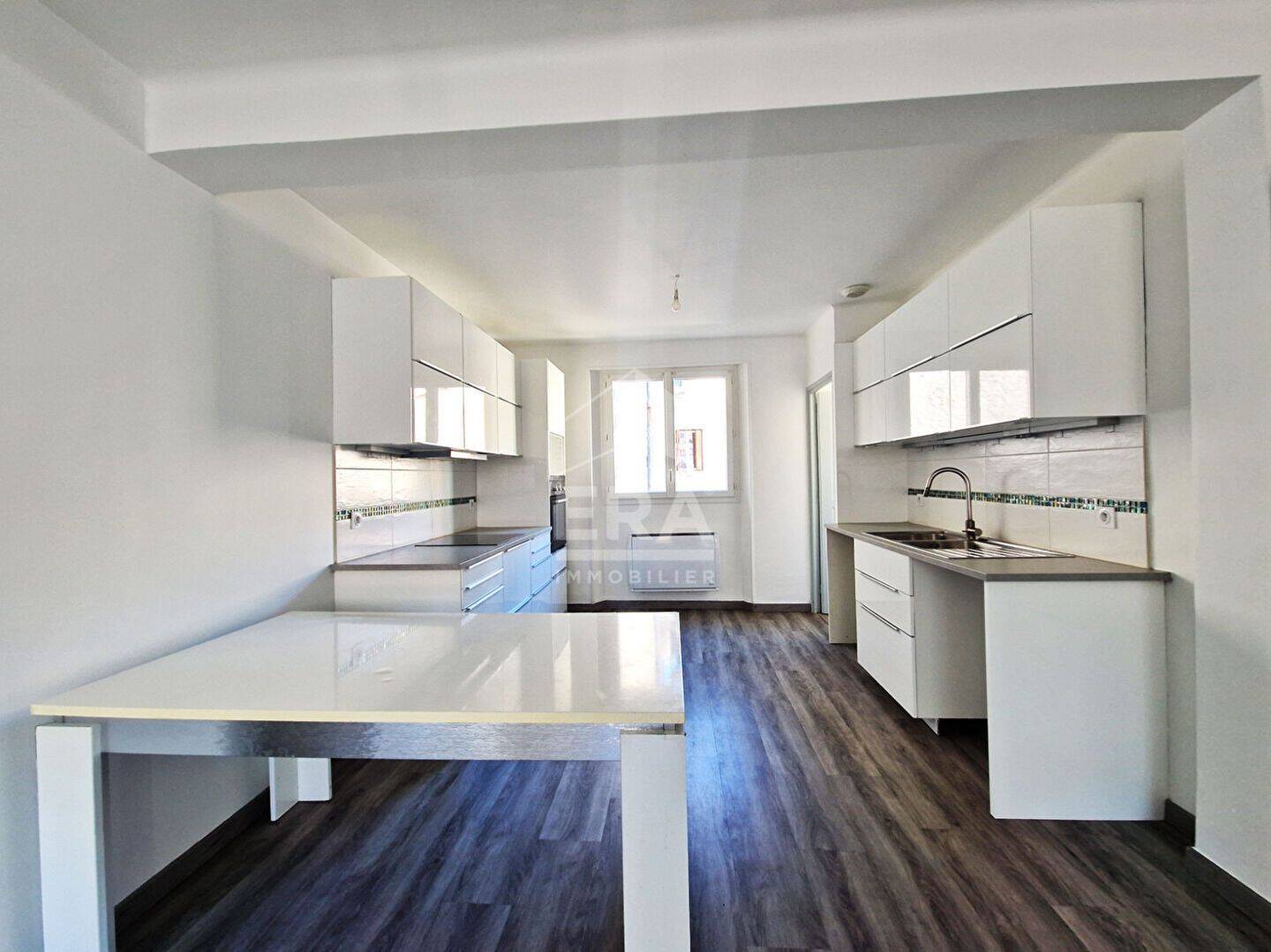 Appartement 4 pièces 91 m² · à Sisteron · 91 m² · 154 000 €