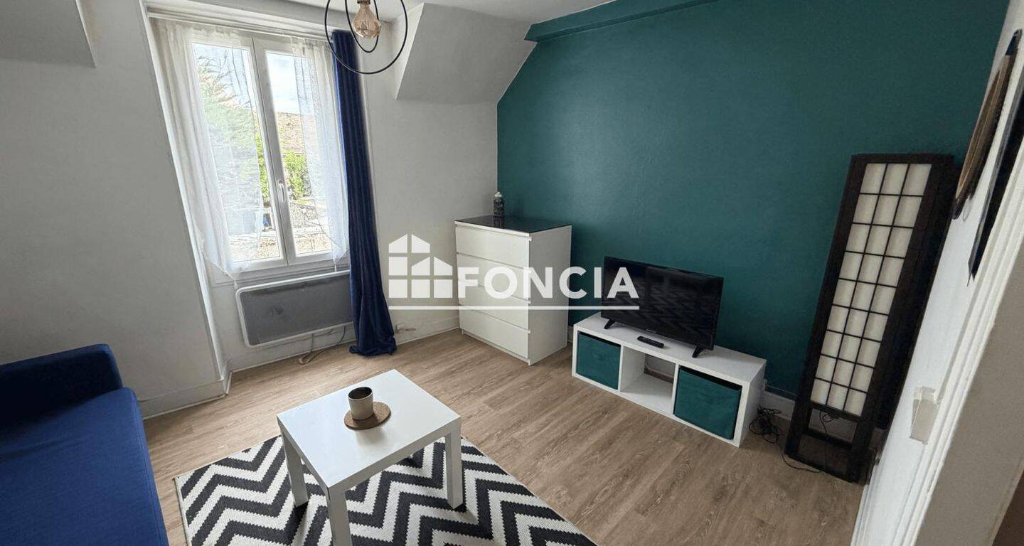 Appartement 1 pièce 23 m² · à Lisses · 22,8 m² · 580 €/mois