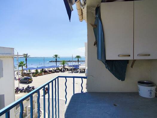 Appartement à vendre 128 500 € 2 pièces 1 chambre 34 m² Étage 1/2 Nord Le Grau-du-Roi 30240