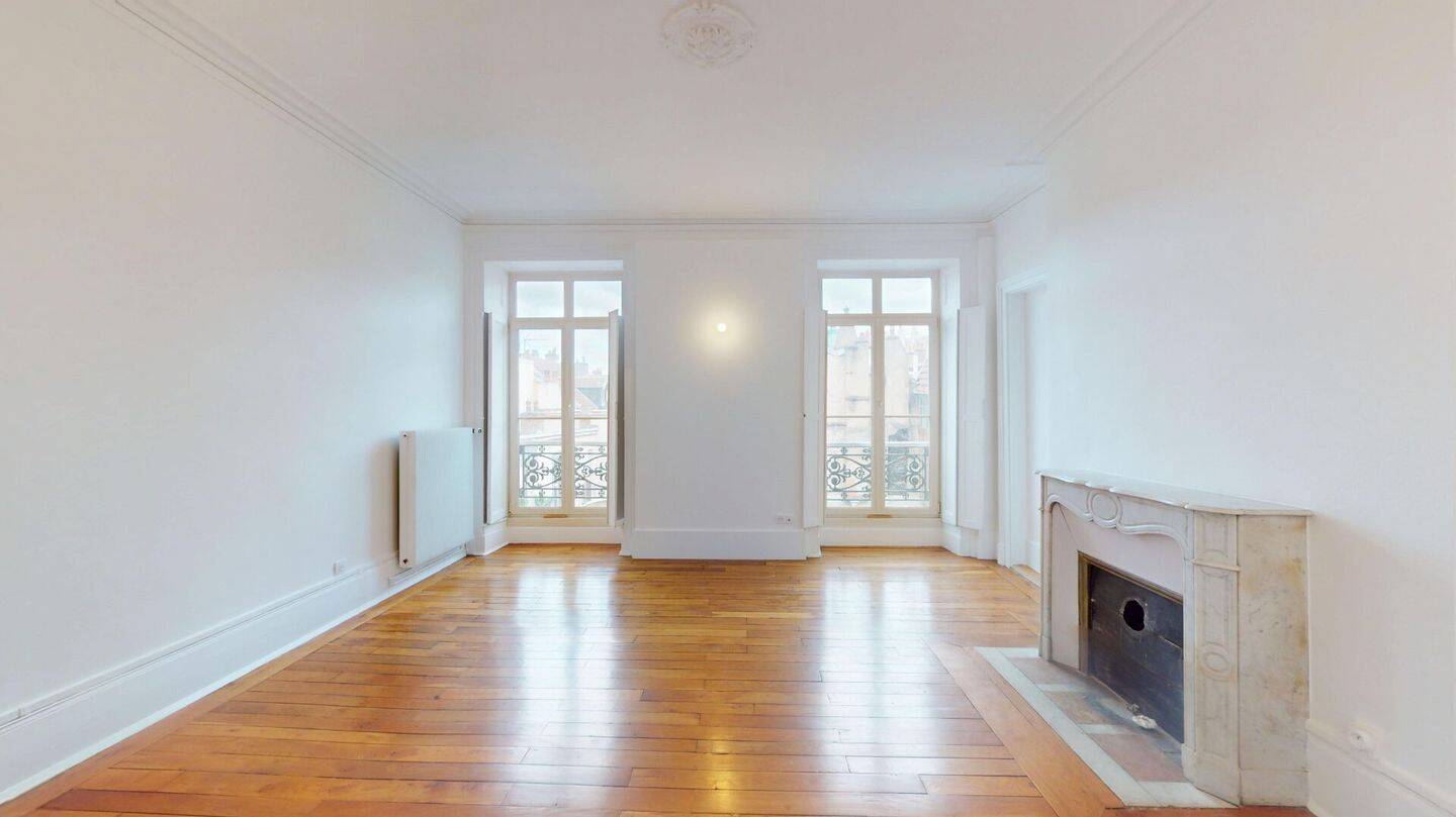 Appartement 6 pièces 141 m² · à Besançon · 141 m² · 365 000 €