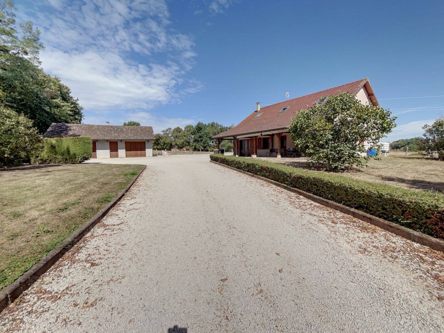 Maison 8 pièces 190 m² · à Louhans · 190 m² · 247 000 €