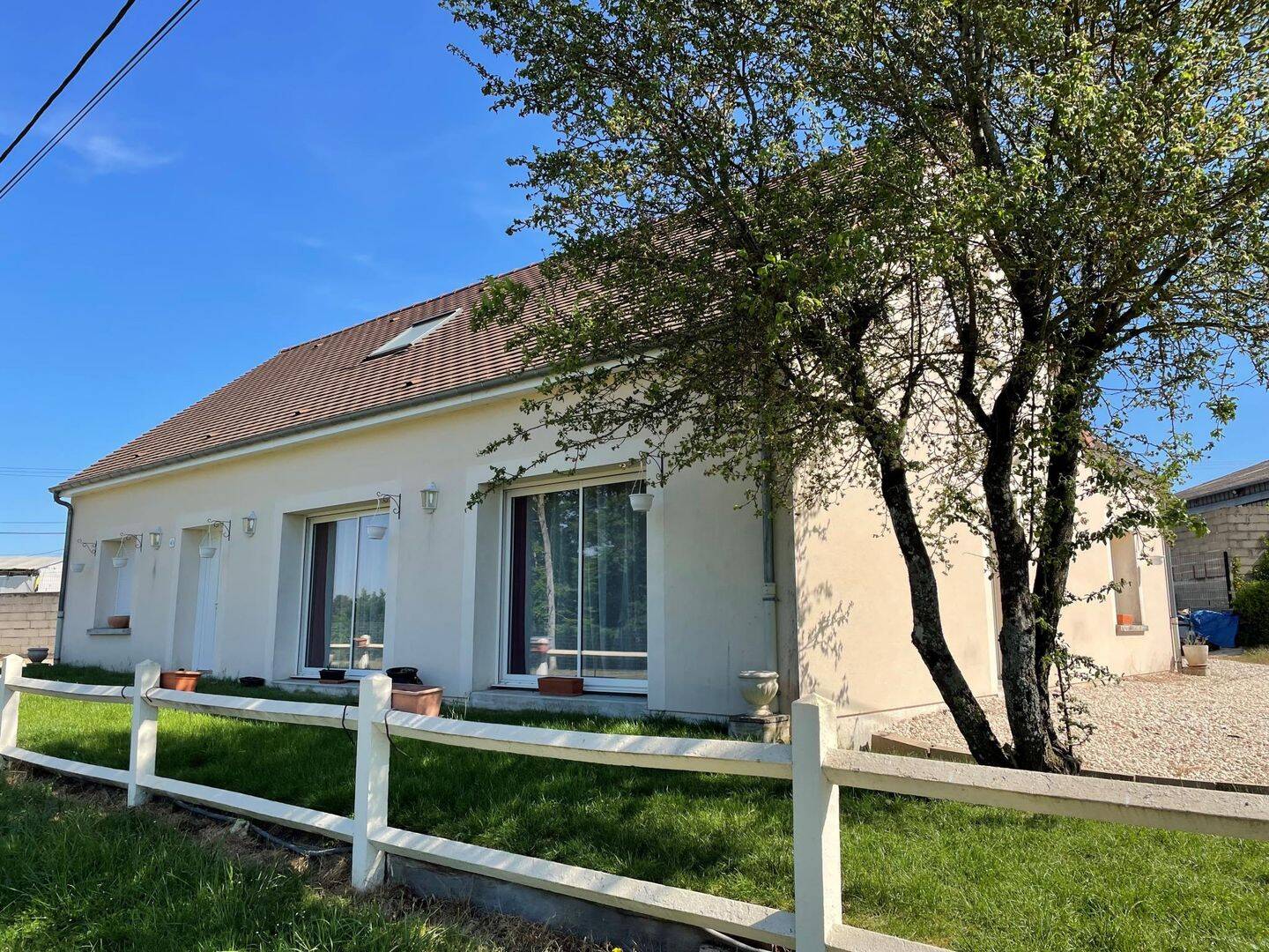 Maison 7 pièces 179 m² · à Montmirail · 179 m² · 233 000 €