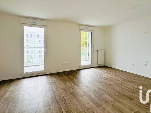 Appartement à vendre 163 000 € 1 pièce 31,3 m² Étage 3/5 Le Saule Blanc Bondy 93140