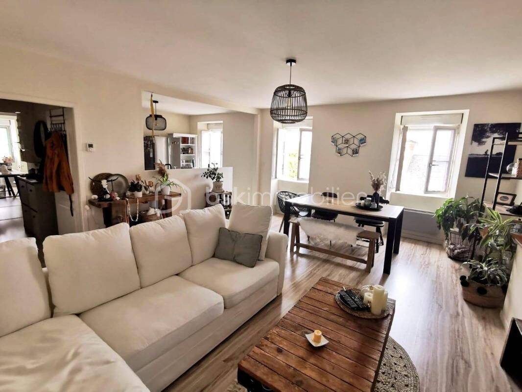 Appartement 3 pièces 88 m² · à Bourges · 87,7 m² · 139 900 €