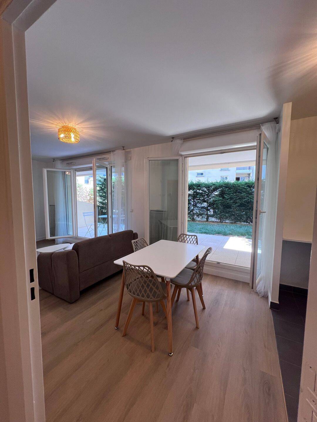 Appartement 1 pièce 34 m² · à Puteaux · 34 m² · 1 350 €