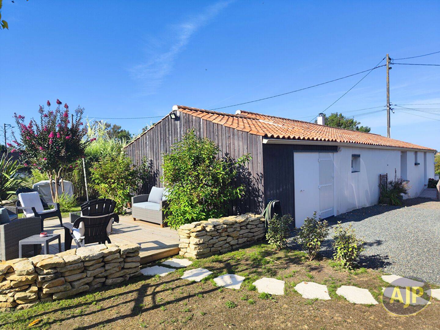 Maison 4 pièces 98 m² · à Saint-Denis-du-Payré · 97,6 m² · 259 000 €