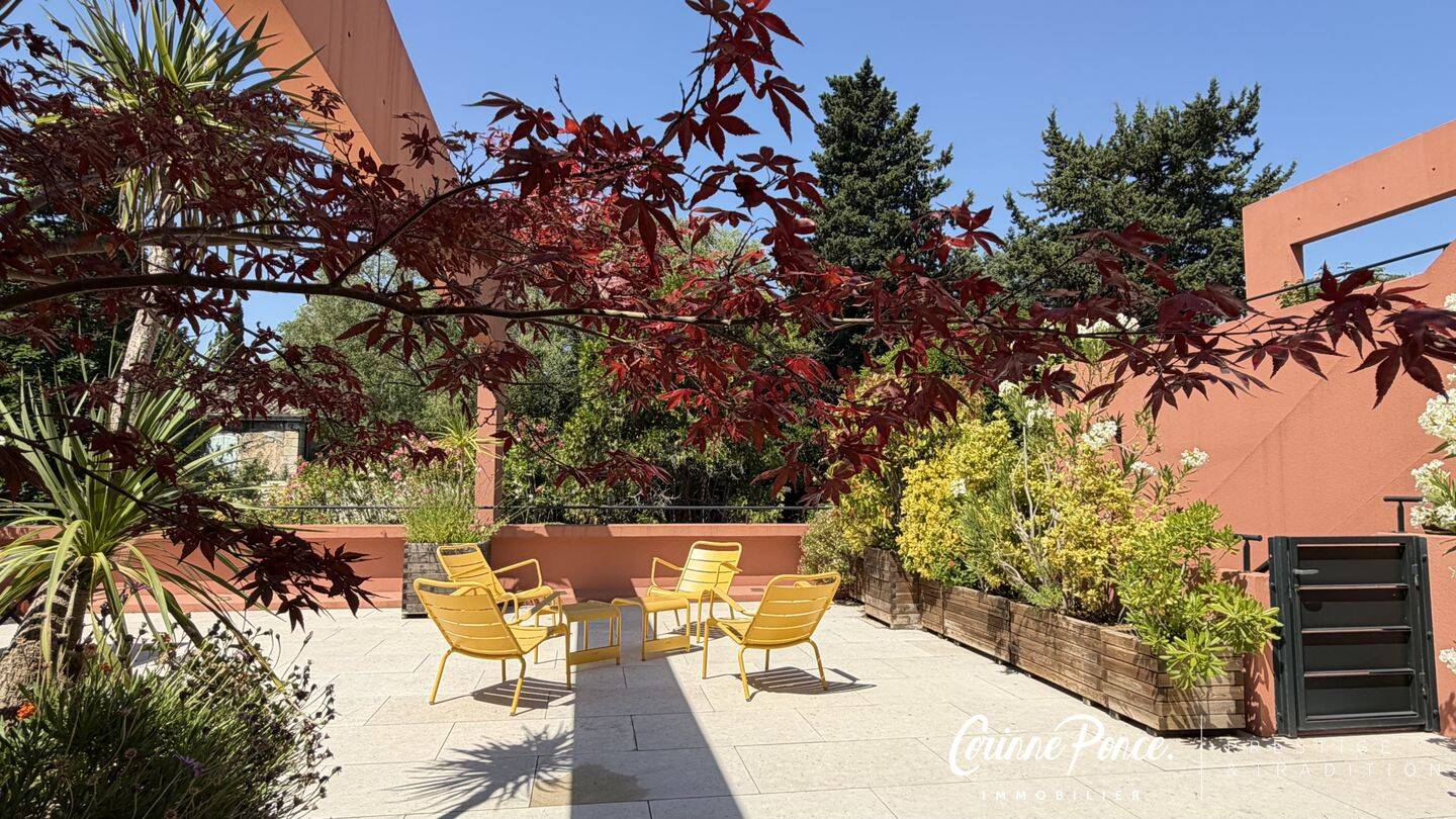 Appartement 6 pièces 217 m² · à Nîmes · 217 m² · 745 000 €