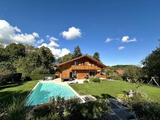 Maison à vendre 1 690 000 € 8 pièces 5 chambres 230 m² 2 693 m² de terrain Farges 01550