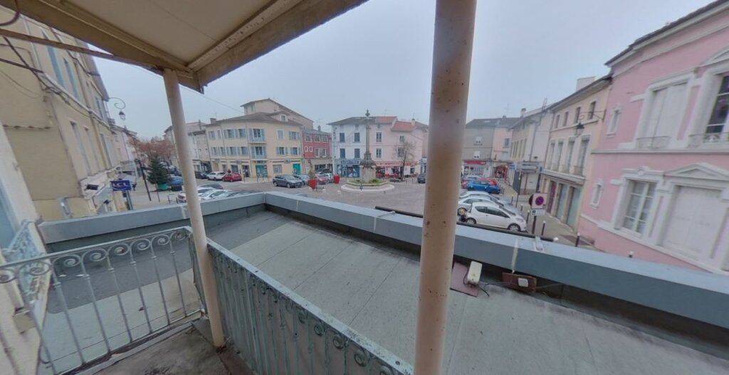 Appartement 2 pièces 54 m² · à Montluel · 54 m² · 545 €