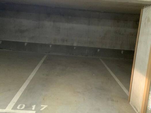 Parking à louer 45 € 15 m² Nord Ouest Annecy 74960