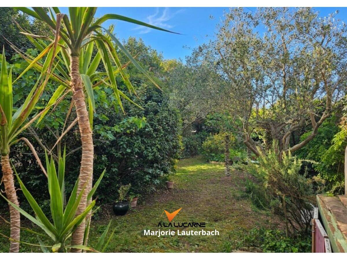 Maison 5 pièces 122 m² · à Grans · 122 m² · 540 750 €