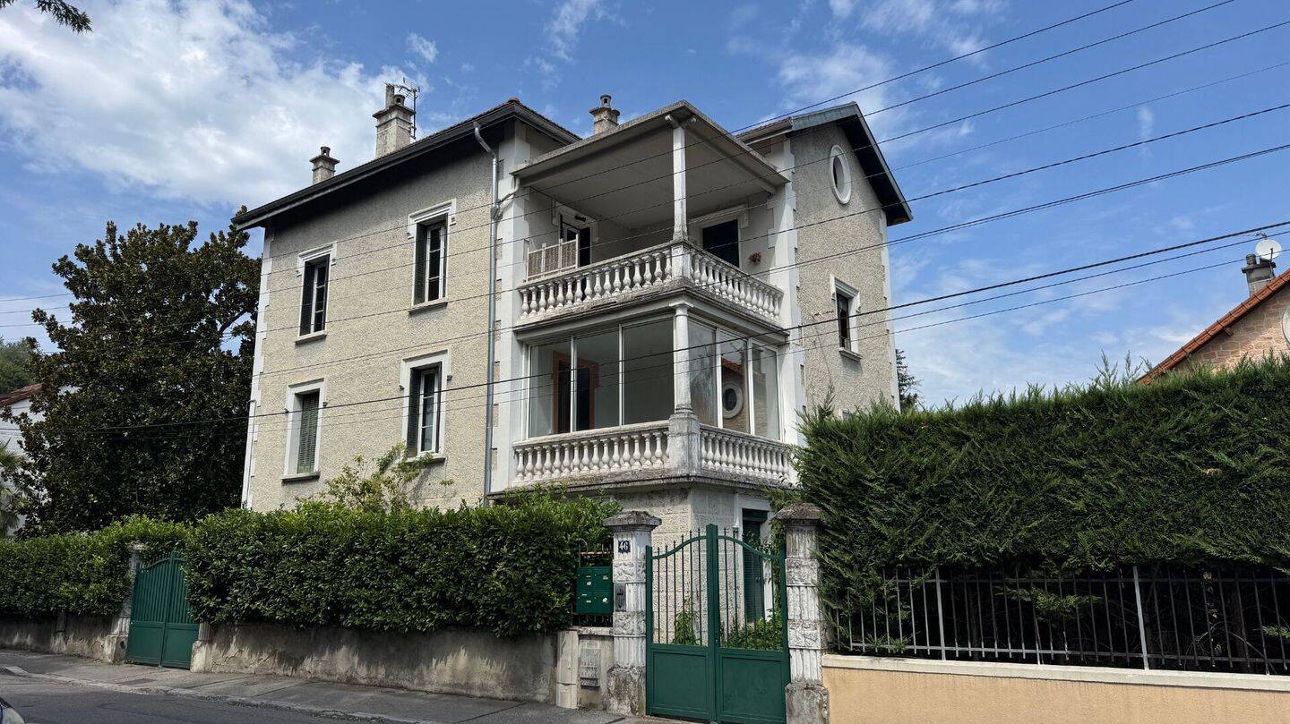 Appartement 4 pièces 80 m² · à Aix-les-Bains · 80,2 m² · 1 375 €/mois