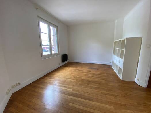 Appartement à louer 890 € 2 pièces 1 chambre 40 m² Étage 1/4 Centre Ancien Bry-sur-Marne 94360