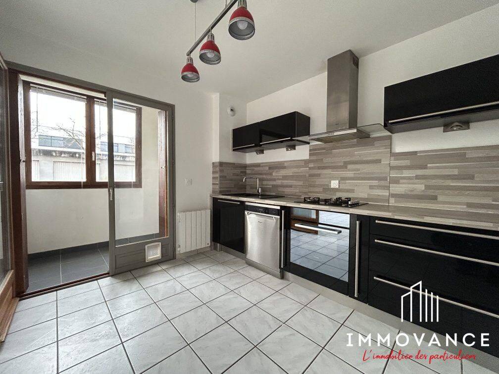 Appartement 4 pièces 79 m² · à Vinay · 78,8 m² · 185 000 €