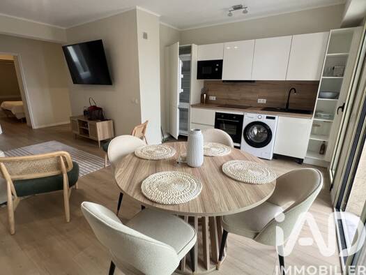 Appartement à vendre 349 000 € 3 pièces 2 chambres 61 m² Étage 2/5 Sainte Catherine Le Cannet 06110